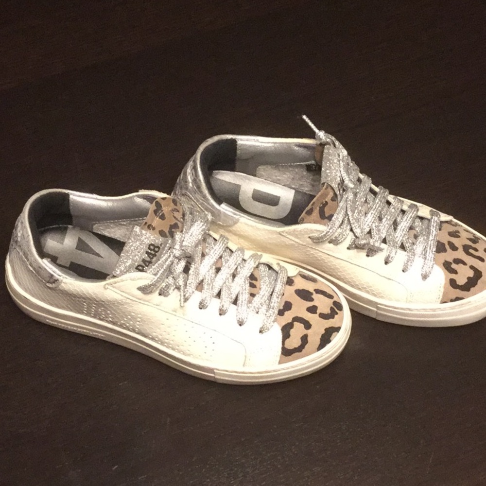 P448 Women Shoes White Leather Leopard and Silver